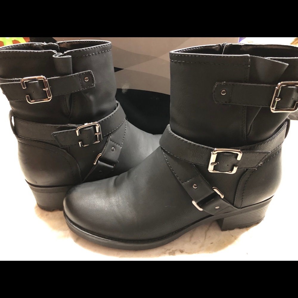 Ladies Ankle Boots